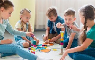 juego y desarrollo emocional en la infancia y bienestar infantil