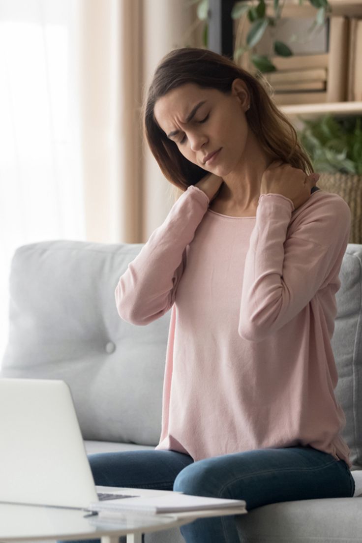 persona reflexionando para cambiar hábitos emocionales